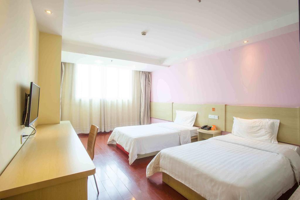 7Days Inn Jingmen Huyaguan Zimmer foto