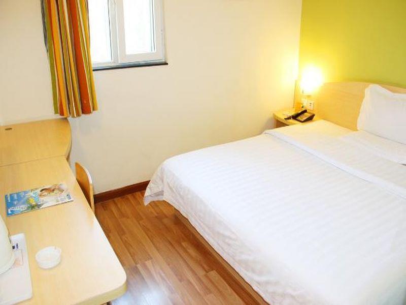 7Days Inn Jingmen Huyaguan Exterior foto